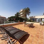 L'olivier - Piscine & Parking Hotel 3*