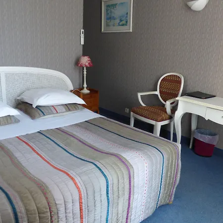 L'olivier - Piscine & Parking 3* Cannes