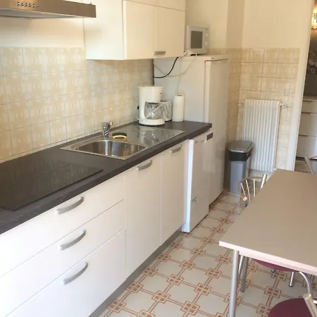 L'olivier - Piscine & Parking Cannes