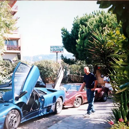 L'olivier - Piscine & Parking Ξενοδοχείο