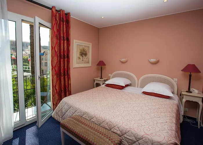 L'olivier - Piscine & Parking Hotel Cannes