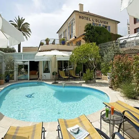 L'olivier - Piscine&parking