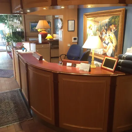 L'olivier - Piscine & Parking Hotel Cannes