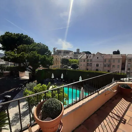 Hotel L'olivier - Piscine & Parking